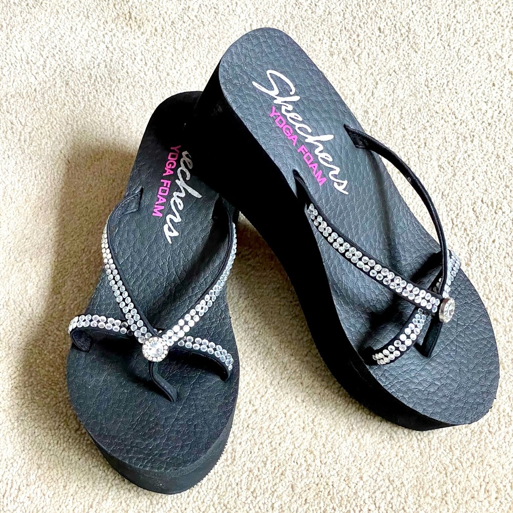 Skechers Rhinestone Wedge Flip Flops Black Sz 8